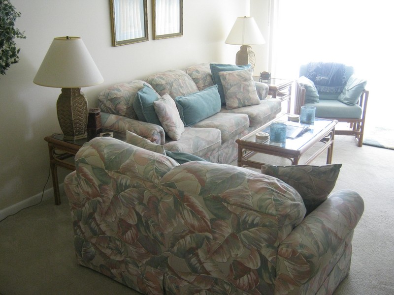 610 Southpoint Condos